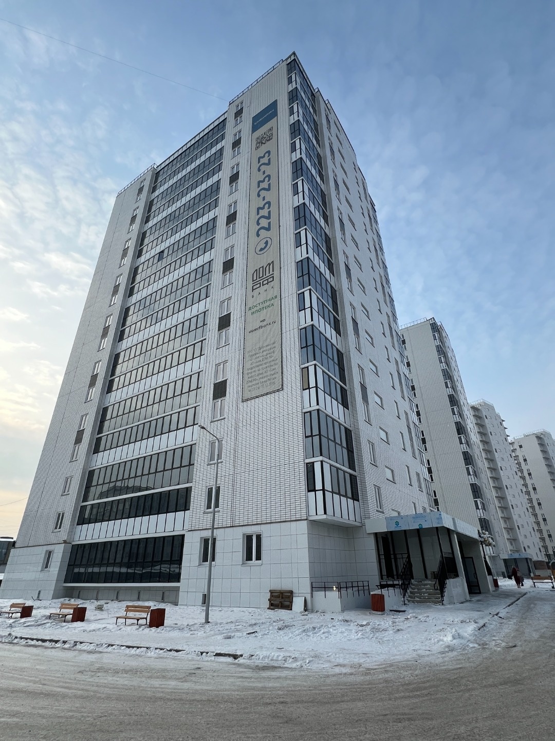 Полноценная квартира, изолтрованная кухня 10 кв.м., две отдельные комнаты.
Чистовая отделка, квартира готова к проживанию.